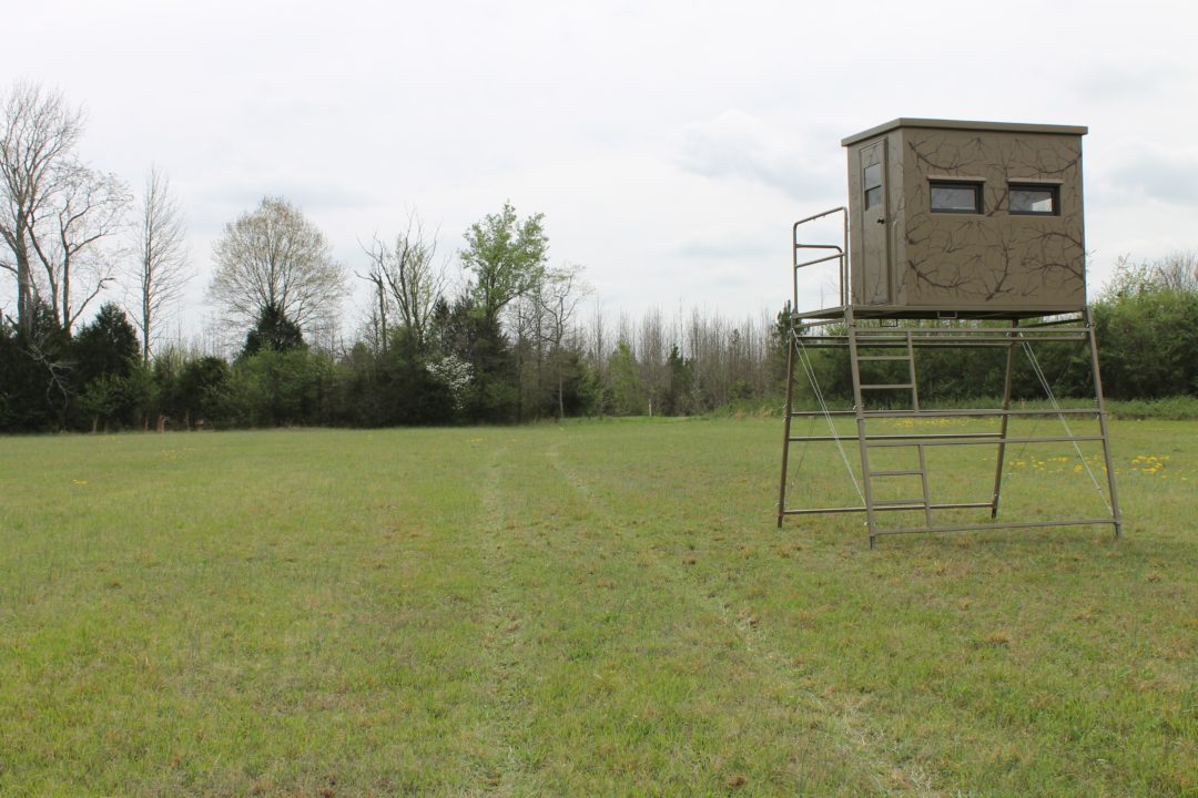 Major 5′ x 7′ Gun Hunting Blind | Rhino Building Products, Inc.